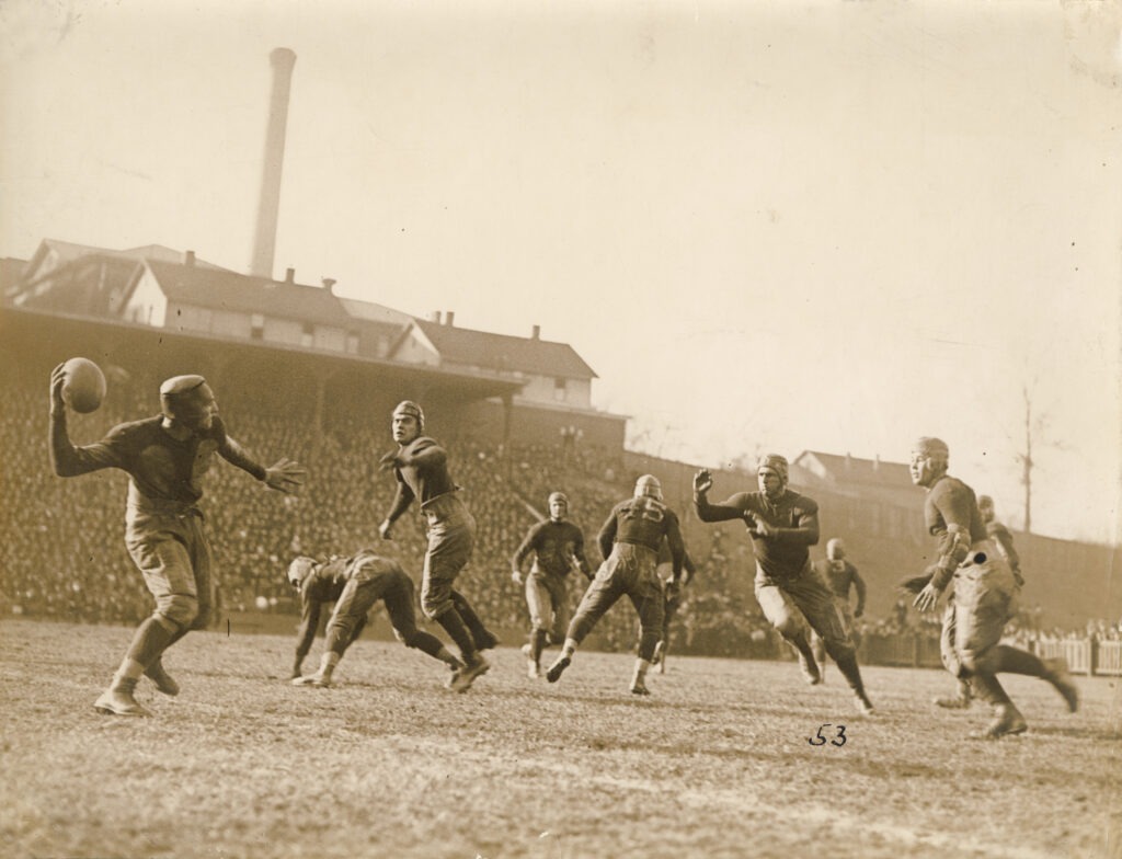 Georgia_Tech_Auburn_football_game_Thanksgiving_1921
